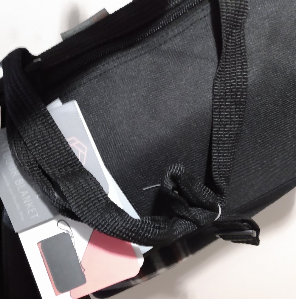Outdoor Blanket Tote